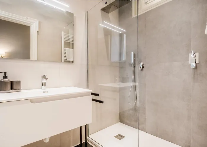 Apartment Bbhome Eleganza E Comfort Unico In San Giovanni District