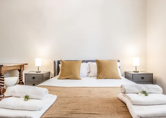 Bbhome Eleganza E Comfort Unico In San Giovanni District Rome