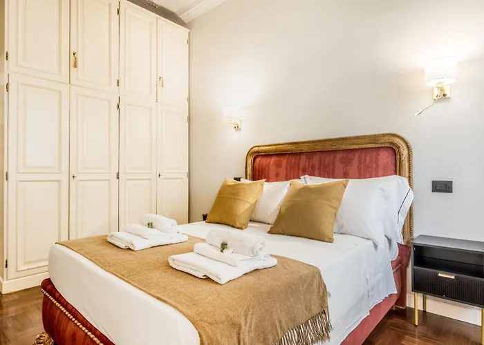 Apartment Bbhome Eleganza E Comfort Unico In San Giovanni District Rome